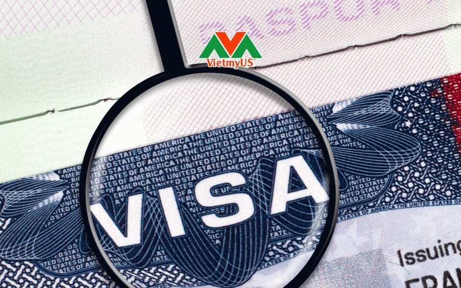 Duong-don-phai-dam-bao-chuan-bi-day-du-ho-so-yeu-cau-khi-di-phong-van