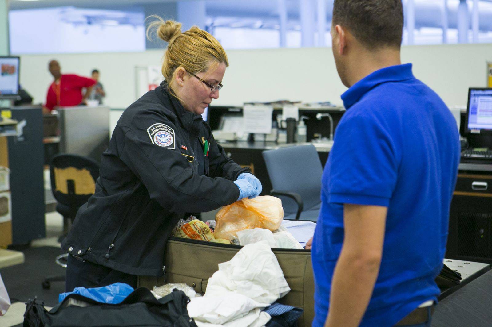 Luu-y-quan-trong-khi-lam-thu-tuc-nhap-canh-vao-My