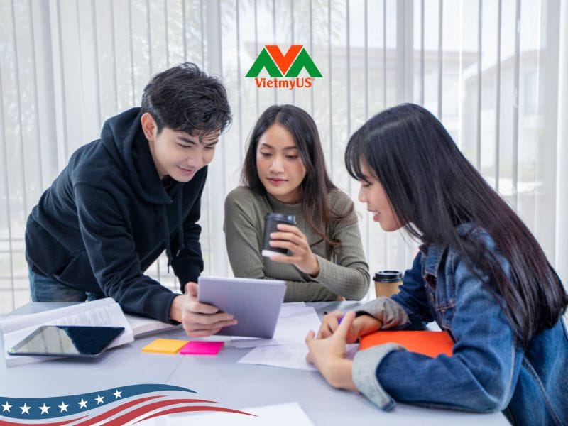 Nhung-thach-thuc-va-giai-phap-khi-hoc-sinh-GDTX-di-du-hoc-My