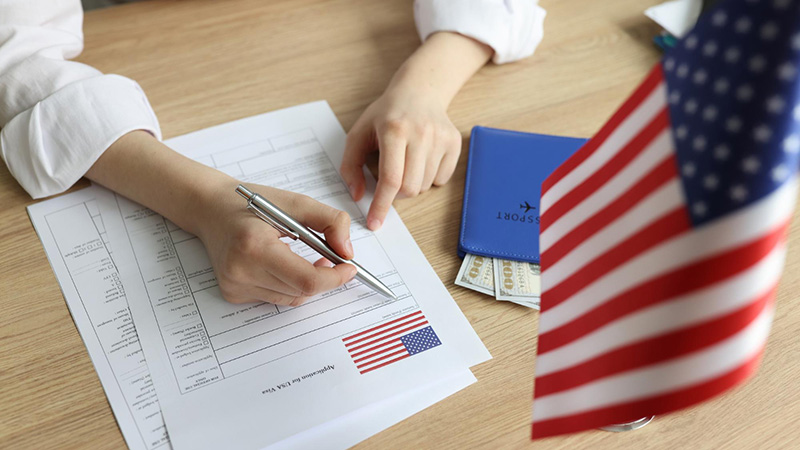 Dieu-kien-xin-Visa-J1-My