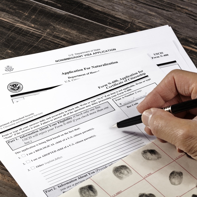 Lam-don-N600-cho-con-sinh-ra-o-nuoc-ngoai-nhung-cha-me-la-cong-dan-My