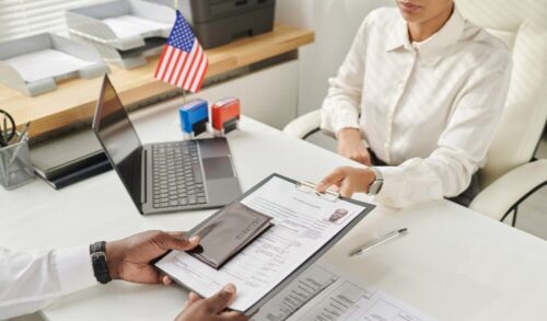 Kinh-nghiem-phong-van-visa-dinh-cu-My-giup-tang-ty-le-dau-visa
