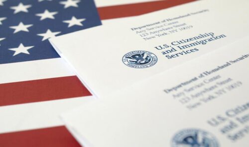 Mục đích của USCIS khi ban hành NOID